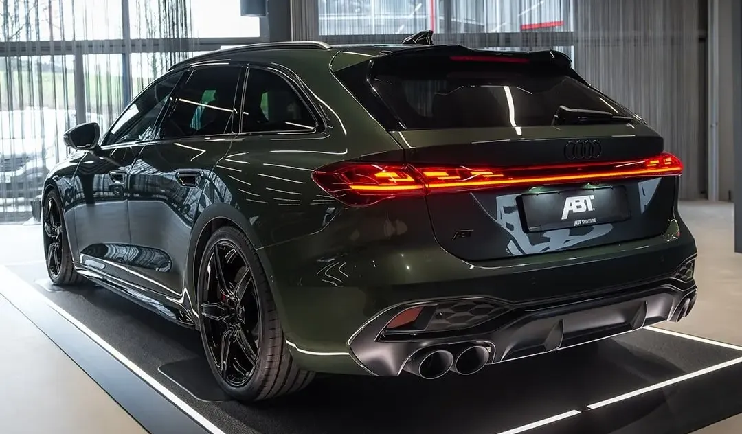 Subtilus, bet agresyvus: „ABT Sportsline“ pristatė 440 AG galios „Audi S5 Avant“