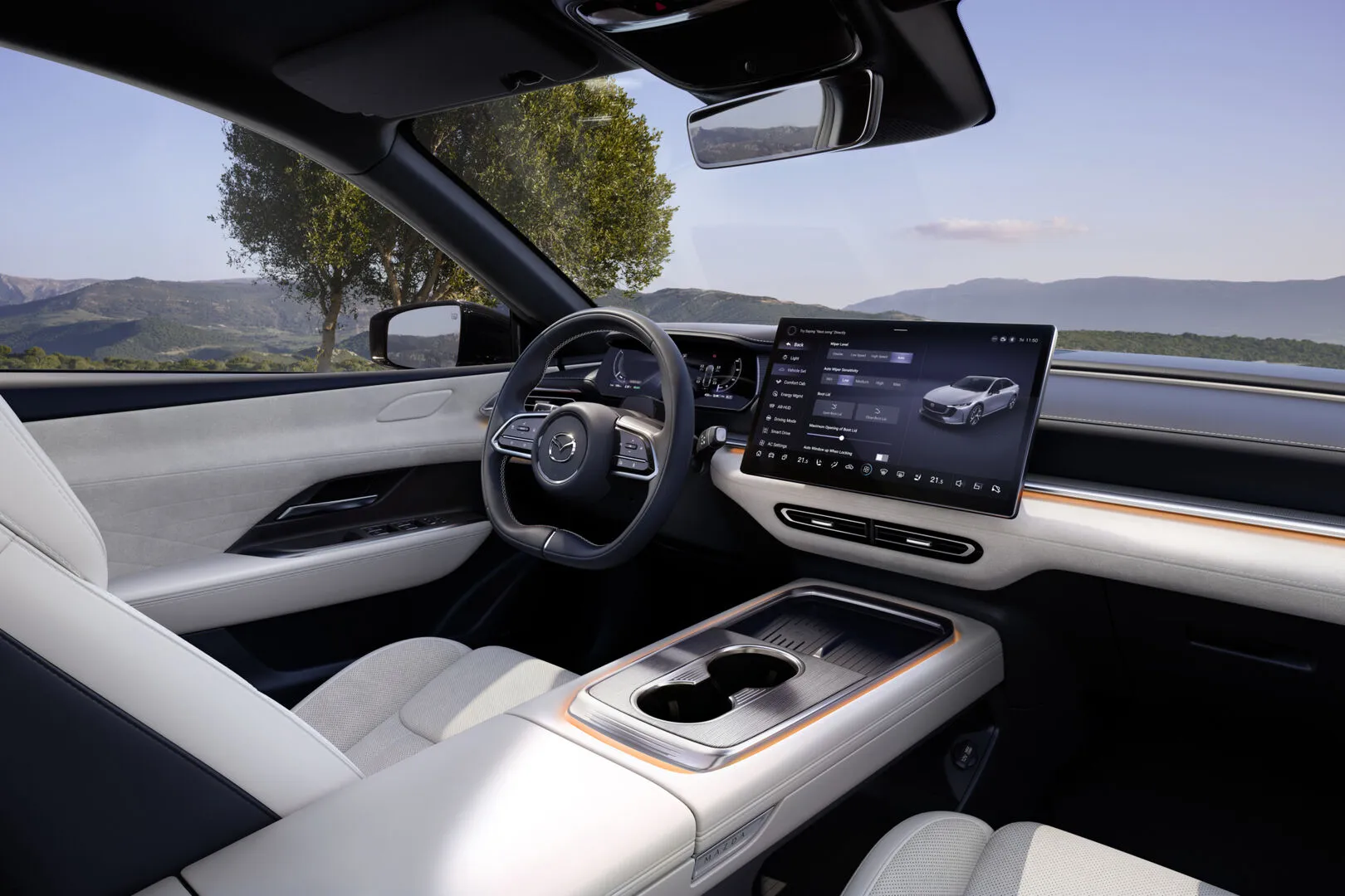 2027 m. „MAZDA 6e“: nauja baterija, iki 560 km nuvažiuojamas atstumas ir platesnė modelių gama
