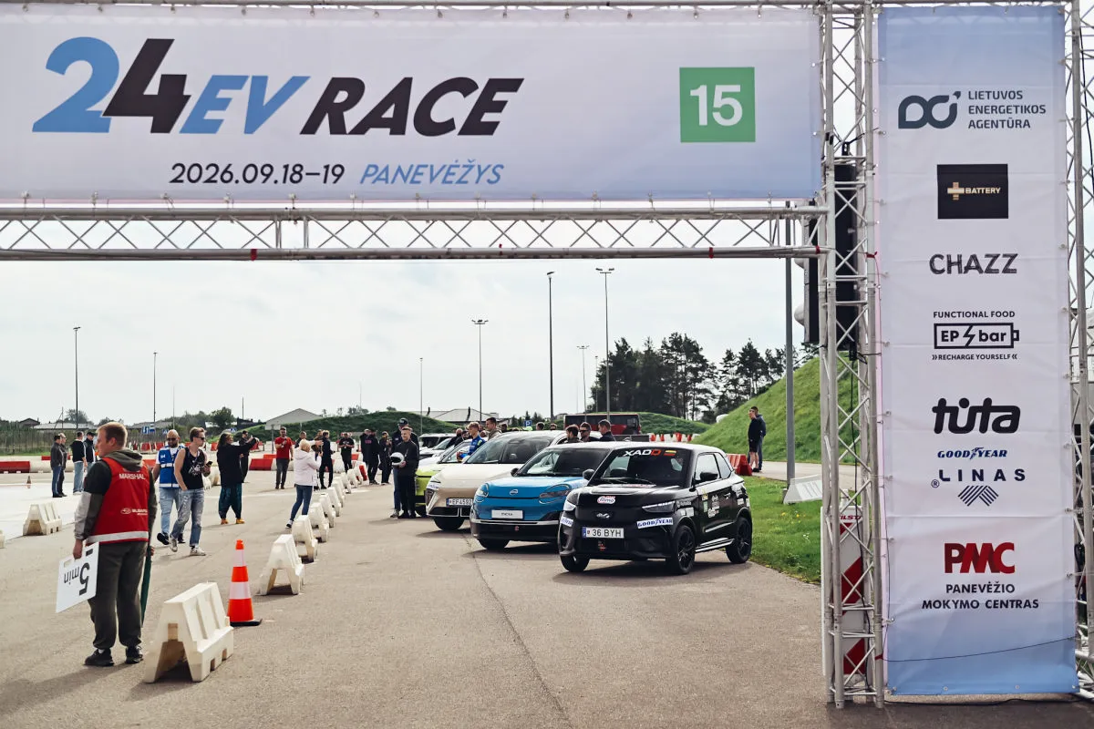 Startavo Eldrive 24H elektromobilių lenktynės
