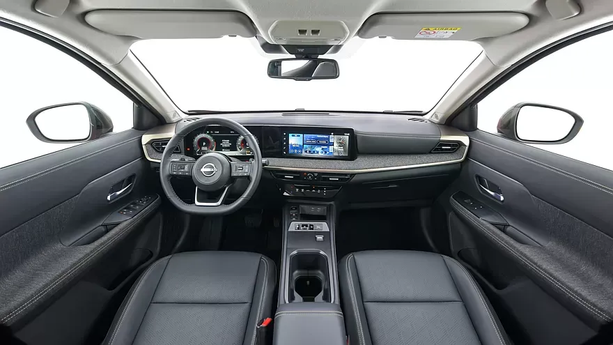 Nissan Kicks oficialiai atvyksta į Europą: hibridinio krosoverio gamyba patikėta britams