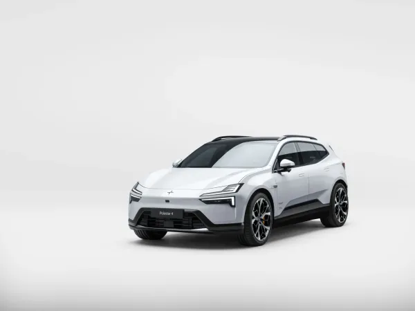 Švediškas minimalizmas atranda praktiškumą: oficialiai debiutuoja „Polestar 4 SUV“