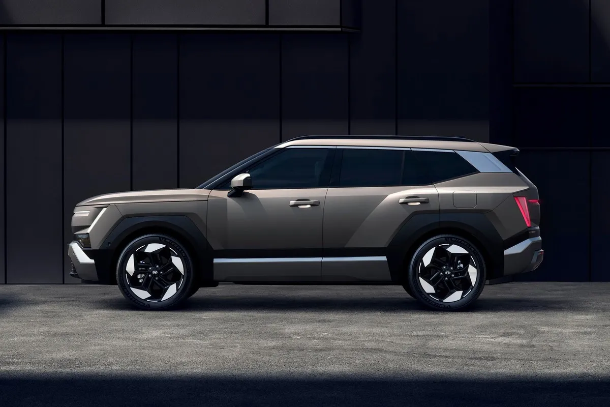 Naujos kartos „Hyundai Tucson“: radikalūs pokyčiai, „Art of Steel“ dizainas ir galingesni hibridai