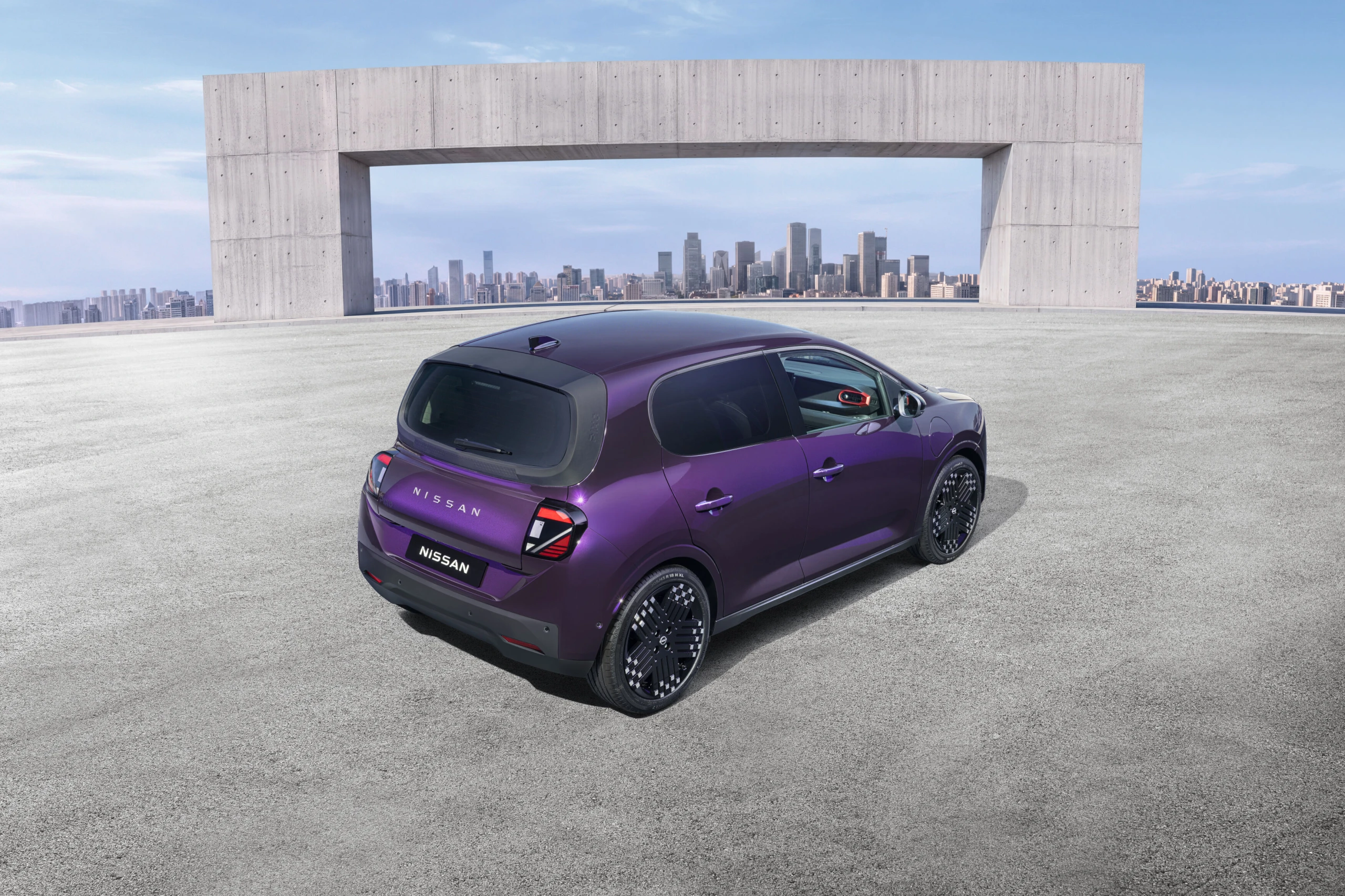 Sugrįžta „Nissan PIXO“: naujas elektrinis miesto mažylis su „Google“ ir „Gemini“ dirbtiniu intelektu