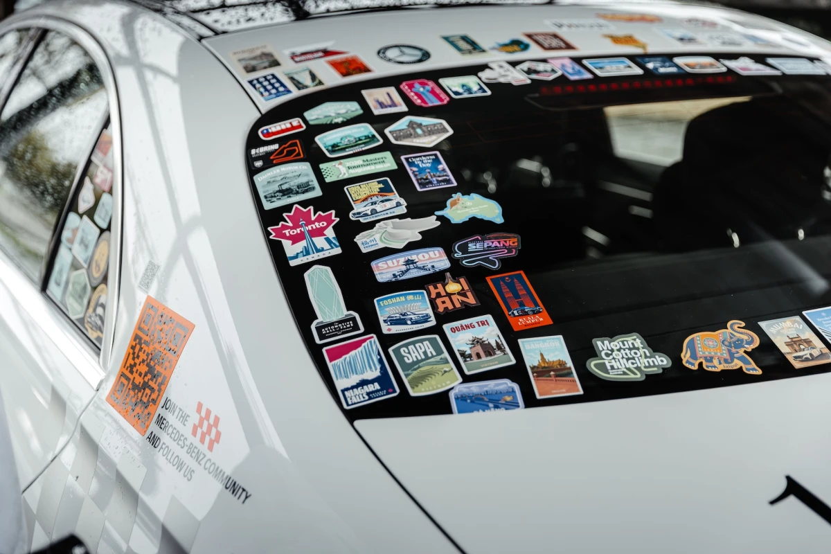 Kaip Vilnius pasitiko aplink pasaulį keliaujančius S klasės sedanus