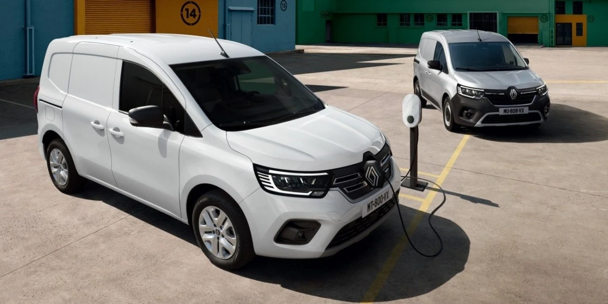 „Renault“ pristatė iš esmės atnaujintas elektrines „Kangoo“ versijas: daugiau galios ir kilometrų