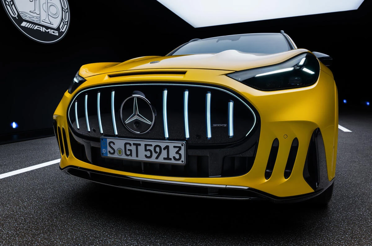 Pasaulį išvydo naujasis „Mercedes-AMG GT SUV“: 1153 arklio galias slepiantis elektrinis supervisureigis