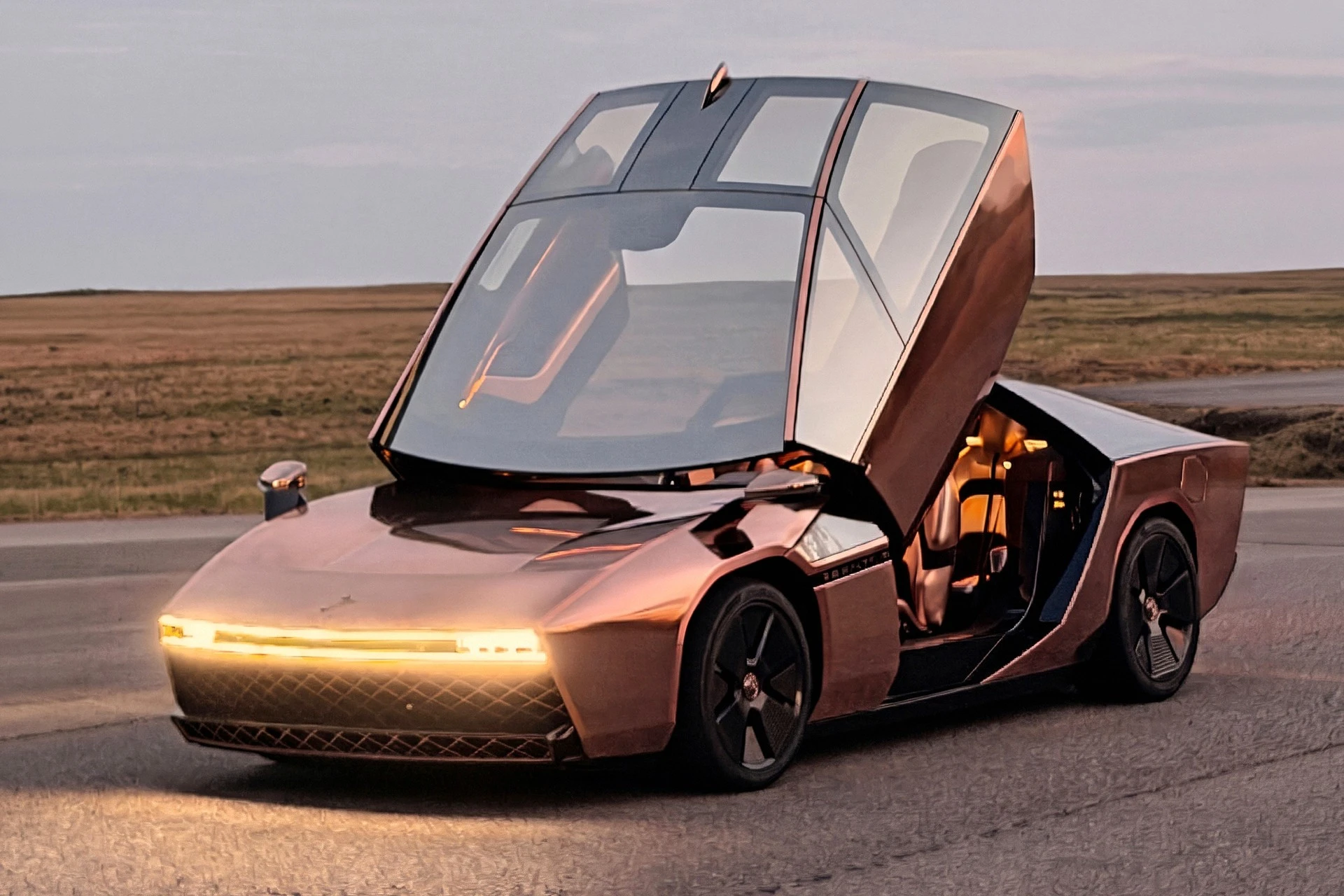 Vario spindesys ir 1970-ųjų dvasia: „GFG Style“ pristatė išskirtinį „Peralta D“ superautomobilįI