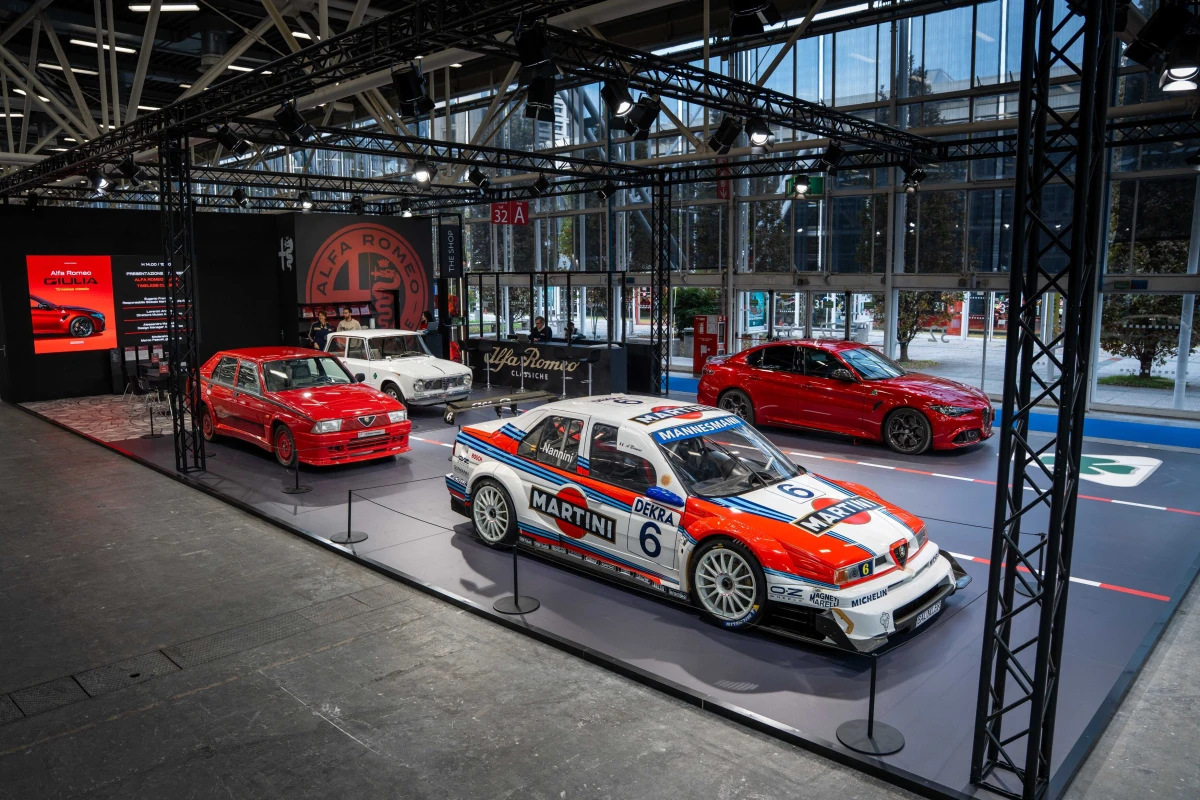 Knygos „Alfa Romeo Giulia – Timeless Classic“ debiutas: duoklė amžinajai itališkai sportinei dvasiai