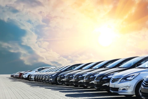 Kiek naujas automobilis bus vertas po ketverių metų?