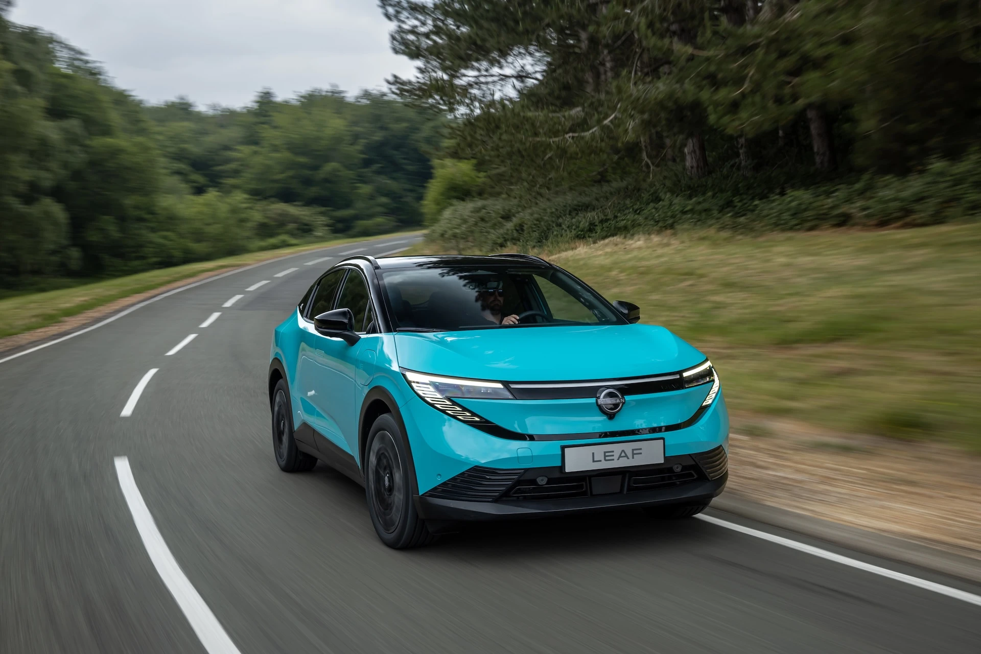 „Lietuvos metų automobilis 2027“: pirmieji dalyviai – nuo elektrinės „Micra“ iki 315 kW galios septynviečio