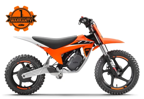 Tarpinė stotelė jauniesiems krosininkams: oficialiai pristatytas elektrinis „KTM SX-E 2.12“
