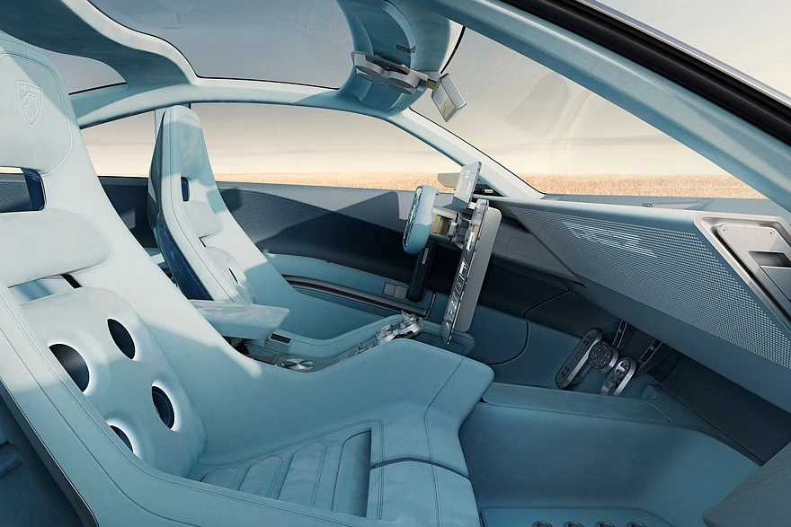 Prancūzų liūto sugrįžimas: Paryžiuje pristatytas elektrinis „Peugeot RCZ Vision“ konceptas su kietakūne baterija