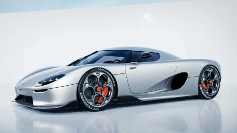 Net ir milijonus kainuojantys hiperautomobiliai klysta: „Koenigsegg“ JAV atšaukia visus „CC850“
