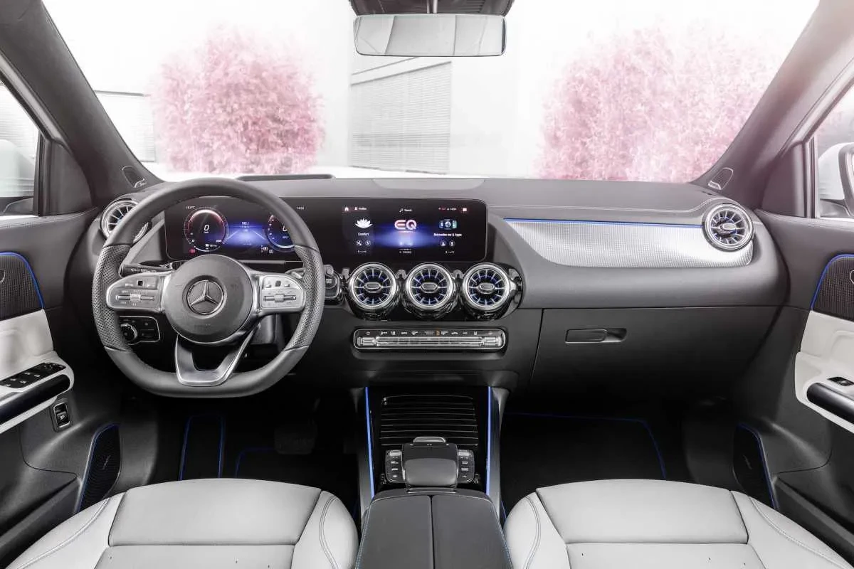 Naujasis kompaktiškas SUV „Mercedes-Benz EQA“ atvyko į Lietuvą