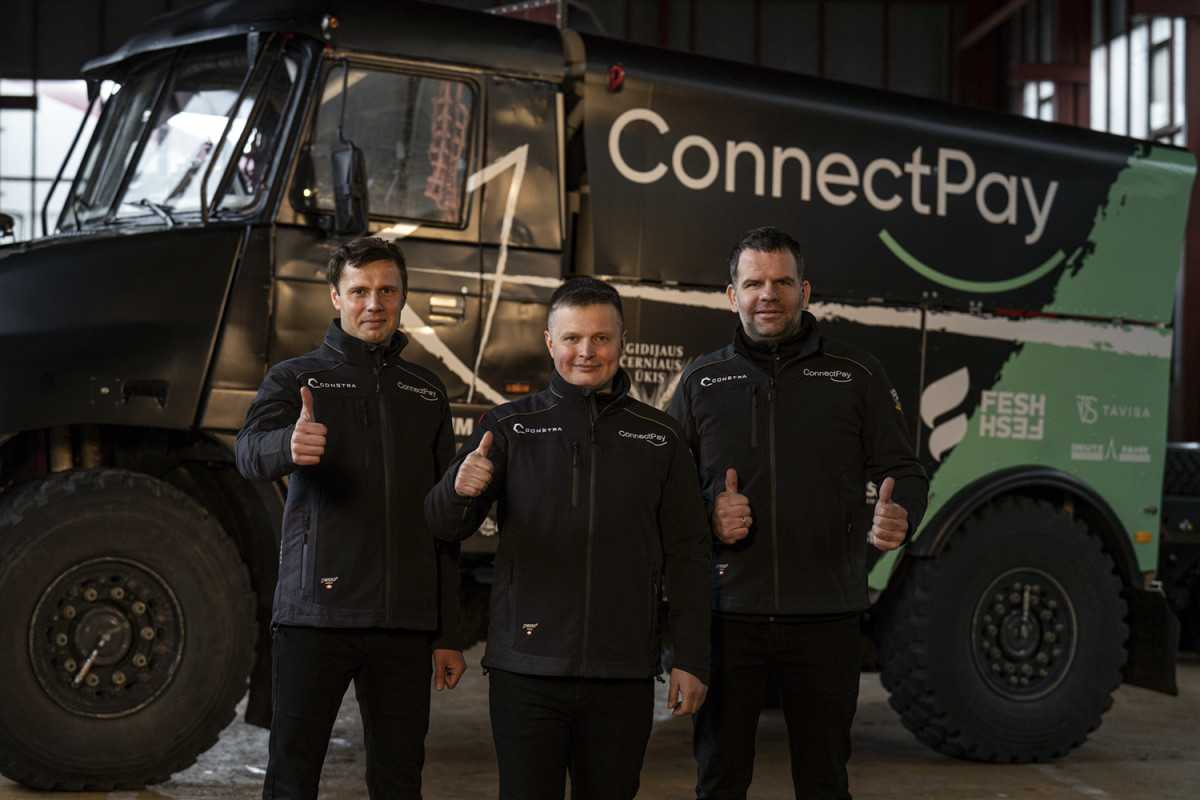 Dakaro lenktynėse – pirmasis lietuviškas ekipažas sunkvežimių įskaitoje