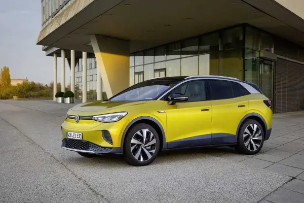 „Volkswagen ID.4“ paskelbtas „Pasaulio metų automobiliu 2021“