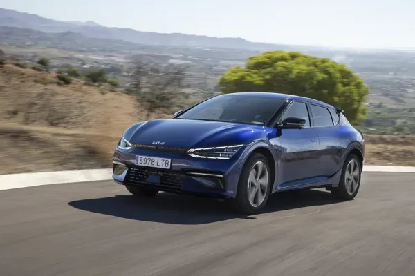Elektriniam „Kia EV6“ – Europos metų automobilio titulas