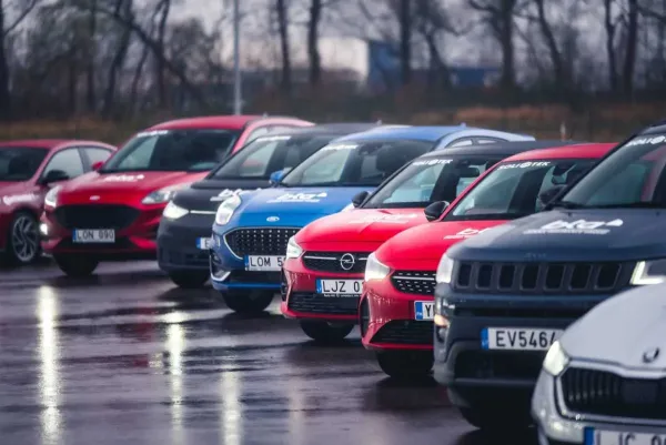 Paaiškėjo pirmieji pretendentai į Lietuvos metų automobilio titulą