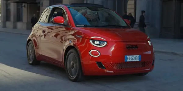 L.DiCaprio nusifilmavo naujoje Fiat reklamoje