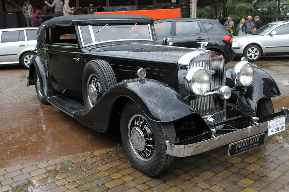 Lietuviškame oldtimerių pasaulyje – brandos ženklai