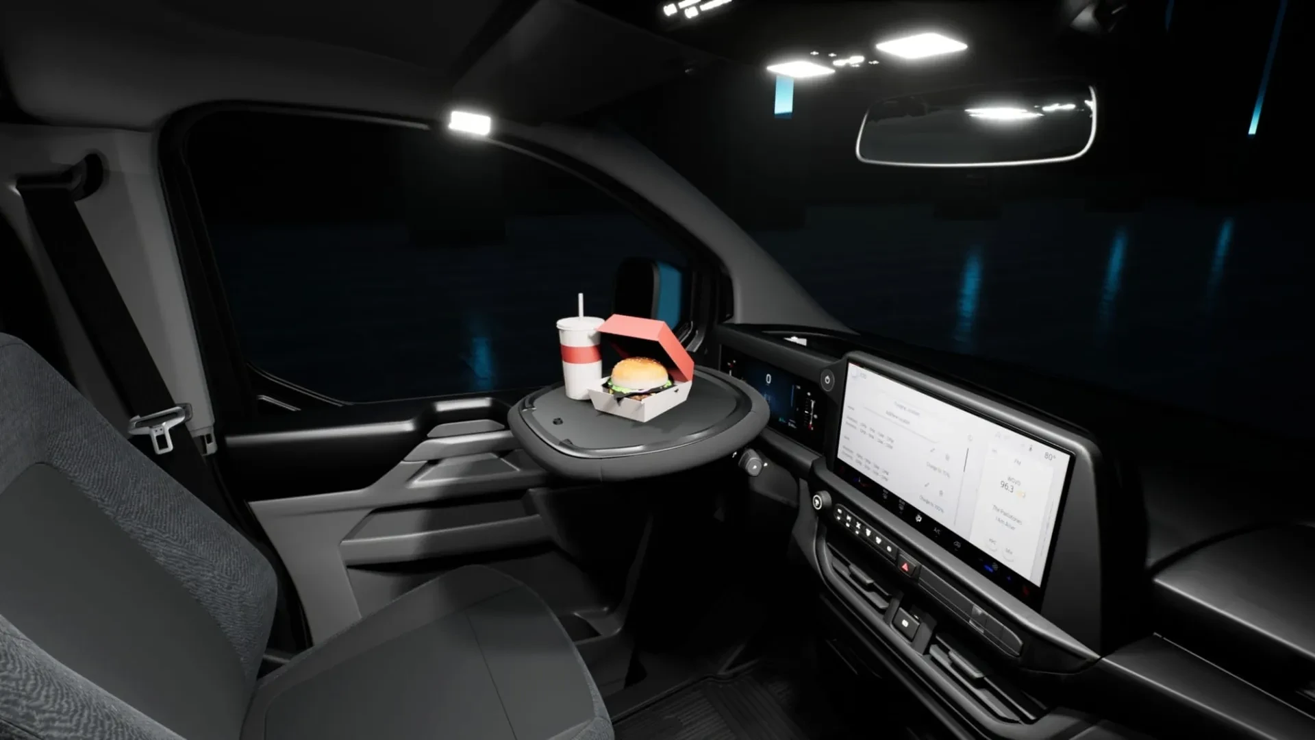 Ford E-Transit Custom: oro pagalvė lubose, dinamikos valdymas vienu pedalu, vairas tampa stalu