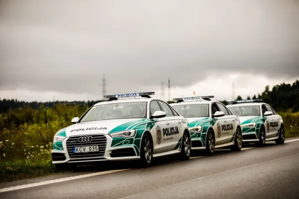 policija