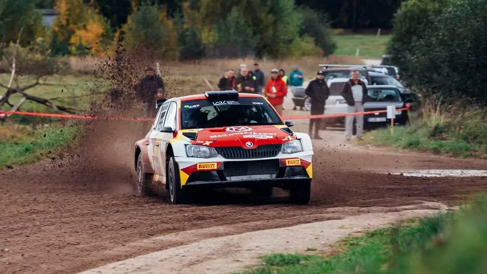 Pirmąją „Samsonas Rally Utena“ dieną tempą diktavo ekipažas iš Suomijos
