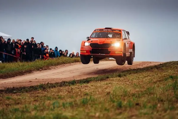 „Samsonas Rally Utena“ nugalėtojai – svečių iš Suomijos duetas