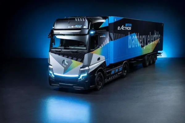 eActros LongHaul