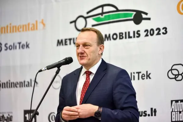 V. Kondratovič