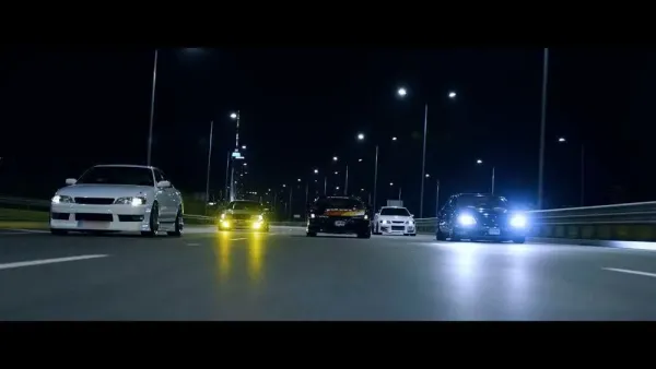 Vilniaus gatvėmis važiuoja išskirtiniai japoniški automobiliai