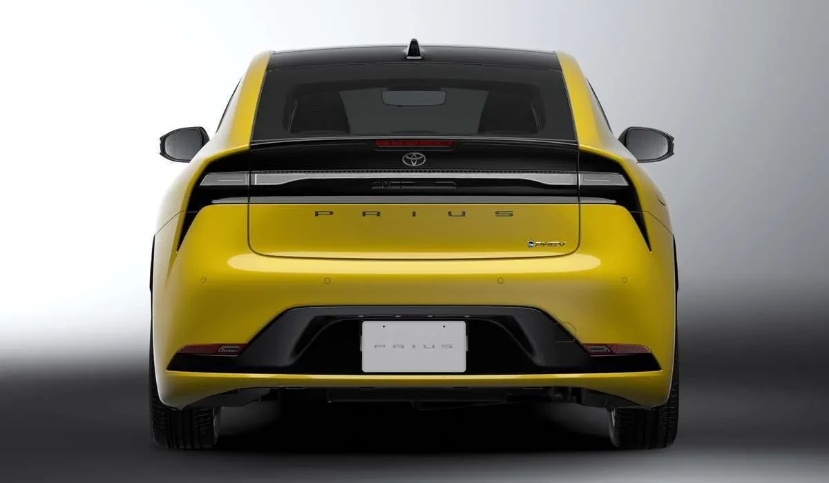 Pristatytas penktosios kartos „Toyota Prius” hibridas