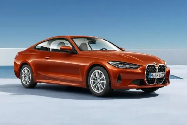 4 serijos BMW turi naują interjerą