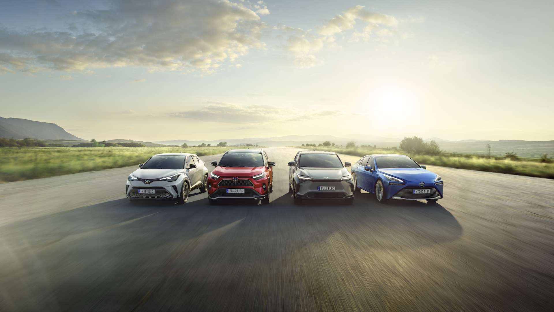 „Toyota“ markės automobiliai 2022-aisiais Lietuvoje buvo perkamiausi