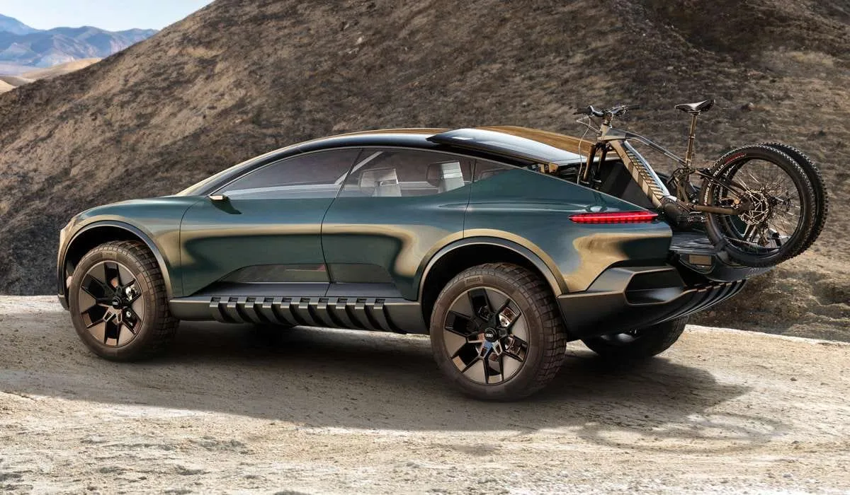 „Audi Activesphere” koncepcija sujungia krosoverį ir pikapą