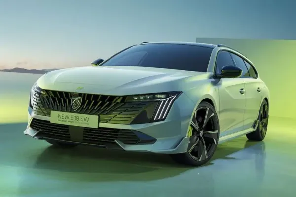 Atnaujinta "Peugeot 508" šeima