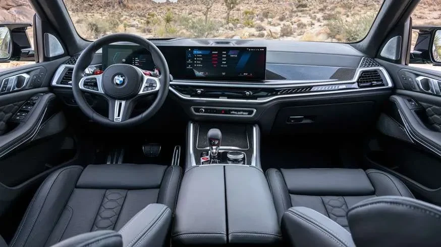 Atnaujinti BMW X5 M ir X6 M: „lengvasis hibridas”, atnaujinta išvaizda ir didesnis ekranas