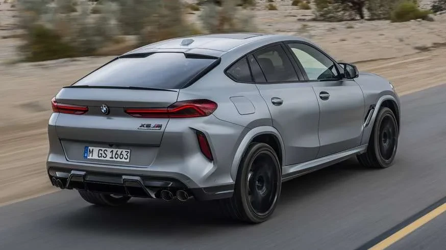Atnaujinti BMW X5 M ir X6 M: „lengvasis hibridas”, atnaujinta išvaizda ir didesnis ekranas