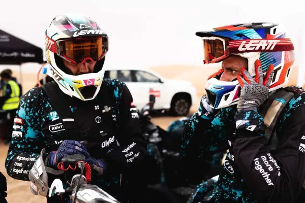 Įveikta daugiau nei pusė „Abu Dhabi Desert Challenge“: priešaky ilgiausia diena