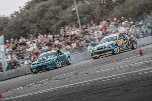 Gera žinia auto sporto mėgėjams - prasideda ir drifto sezonas!