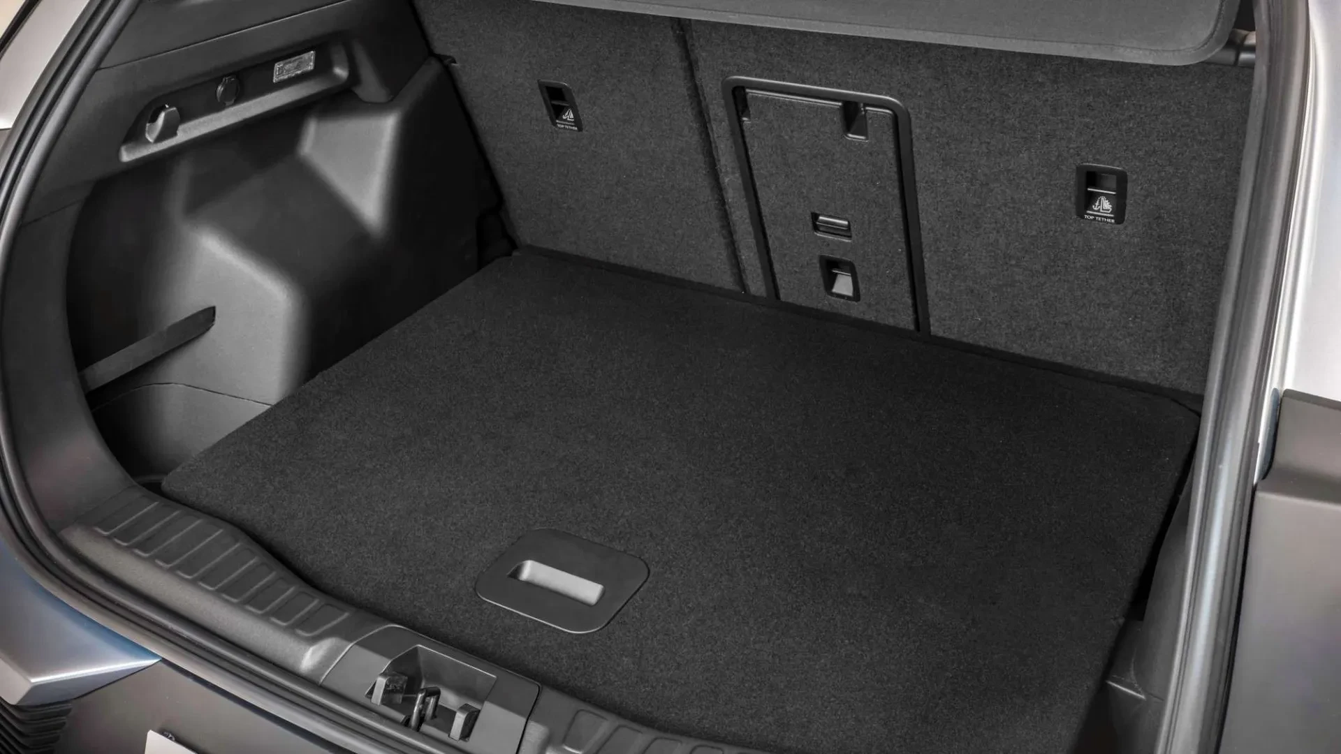 Naujasis „Ford Explorer” Europai: gražesnis VW ID.4 giminaitis