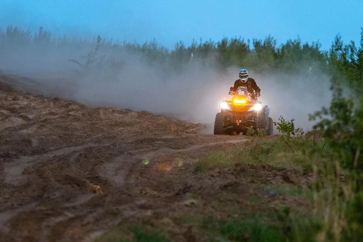 Perimetras įveiktas – priešakyje startas viename didžiausių karinių poligonų