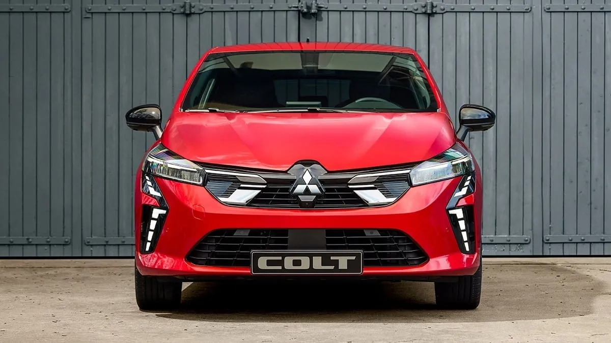 Naujas „Mitsubishi Colt” Europai: „Renault Clio” klonas su sumažintu variklių pasirinkimu