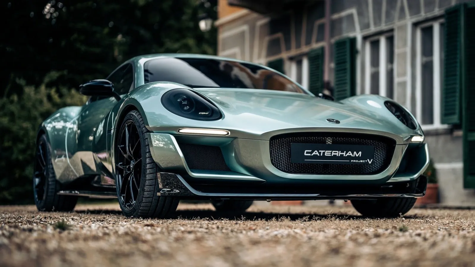 „Caterham Project V”: lengvas ir stilingas trivietis sportinis automobilis kasdieniam gyvenimui