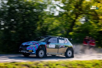 Pirmoji „CBet Rally Rokiškis“ diena: sustabdyti greičio ruožai, V.Jurkevičiaus avarija ir V.Žalos lyderystė