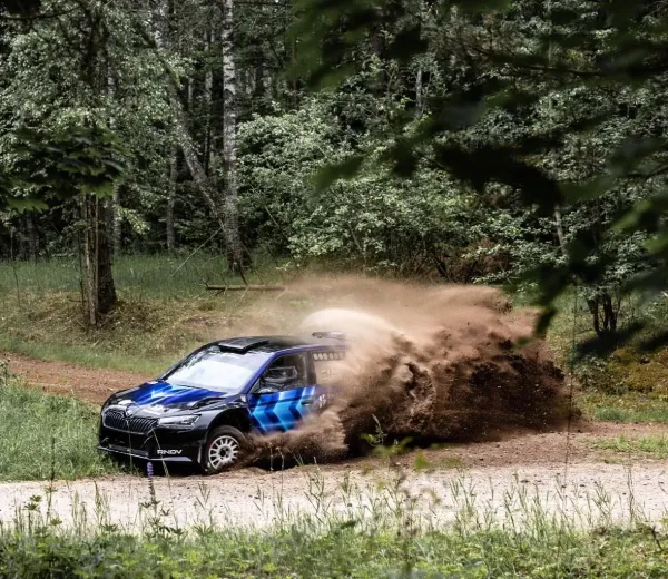 V.Žala metė sau iššūkį: M.Samsoną „CBet Rally Rokiškis“ varžybose aplenkti mėgins turėdamas mažiau galios