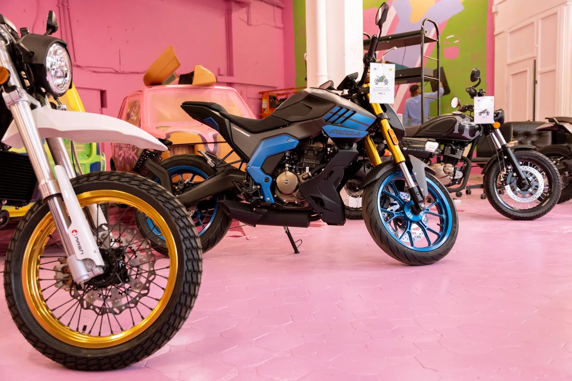 Keturios valandos ir tu jau motociklininkas – ar tikrai galima išsirinkti A1 kategorijos motociklą?