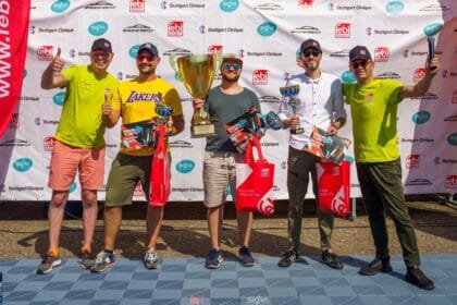 Sportinių automobilių entuziastų šventė: įsitikino, kad neužtenka turėti galingiausią automobilį