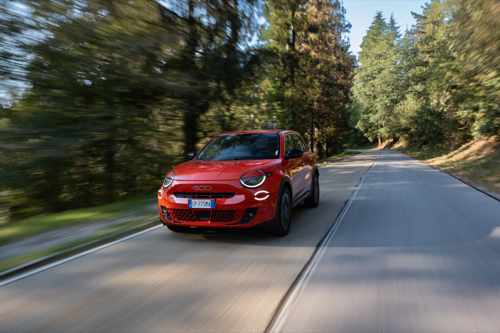 Pristatytas naujasis „Fiat 600 Hybrid“: itališko stiliaus „miestietis“
