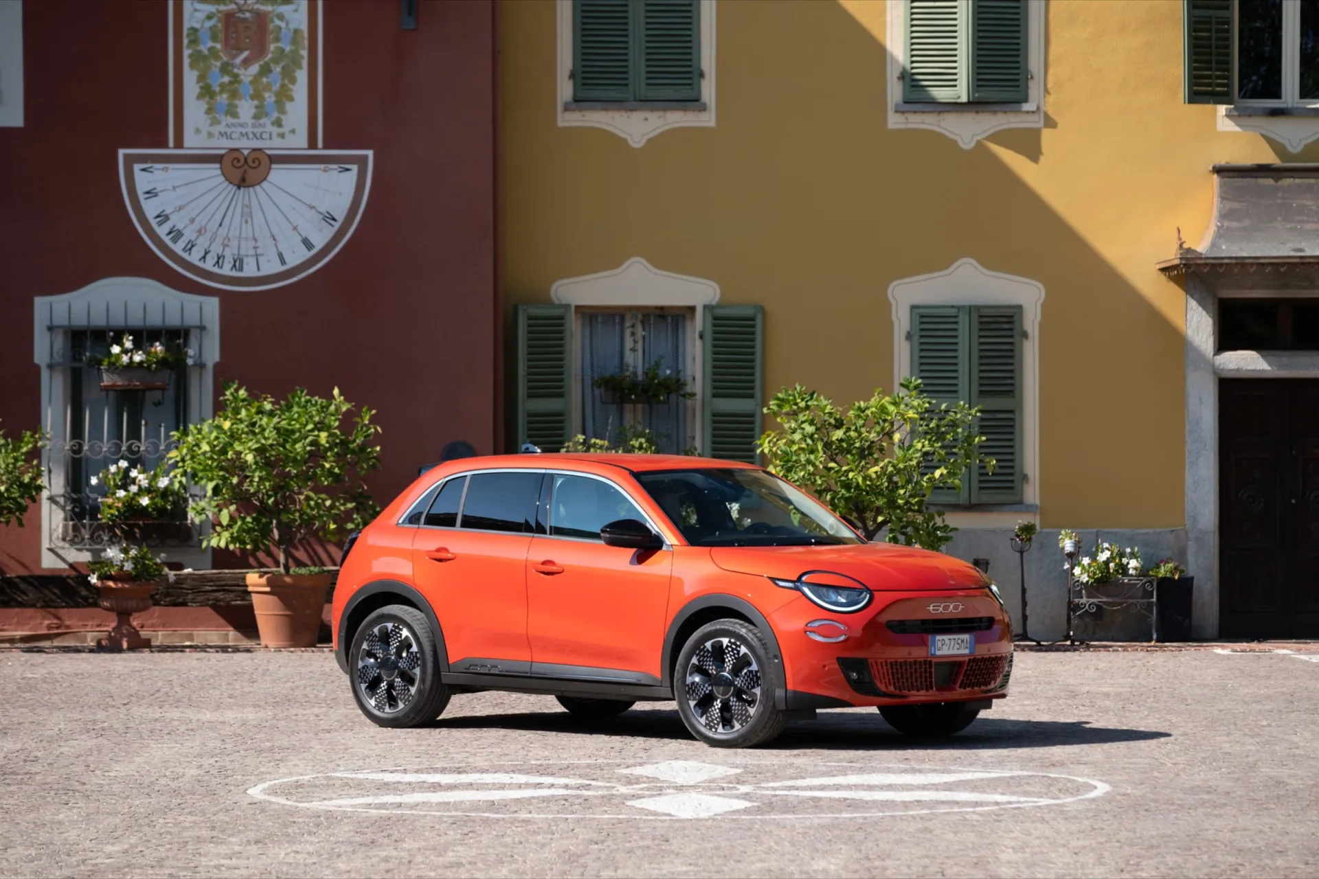 Pristatytas naujasis „Fiat 600 Hybrid“: itališko stiliaus „miestietis“